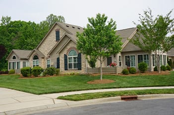 Active adult 55+ communities in Matthews NC